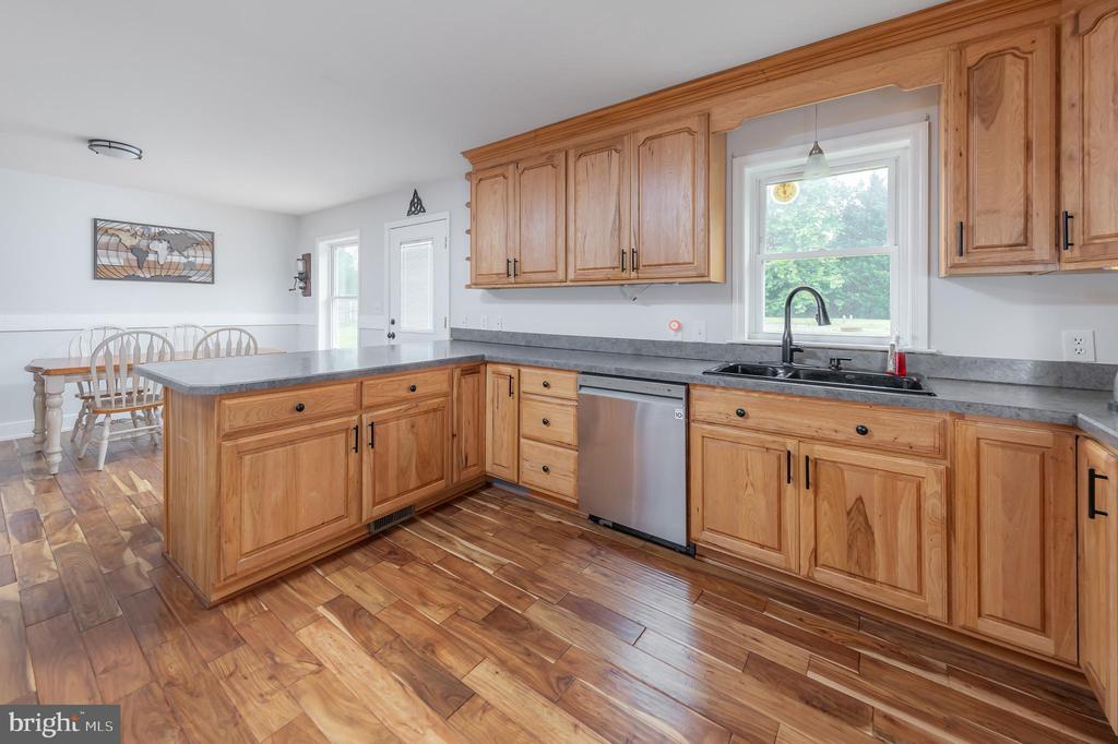1667 AUBURN ROAD