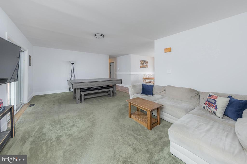 1667 AUBURN ROAD