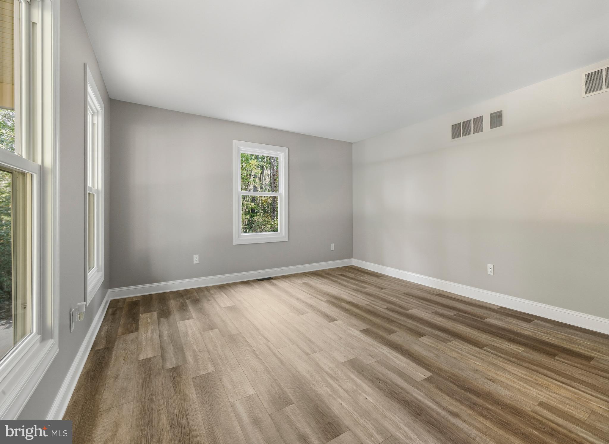 110 FOXFORD LANE