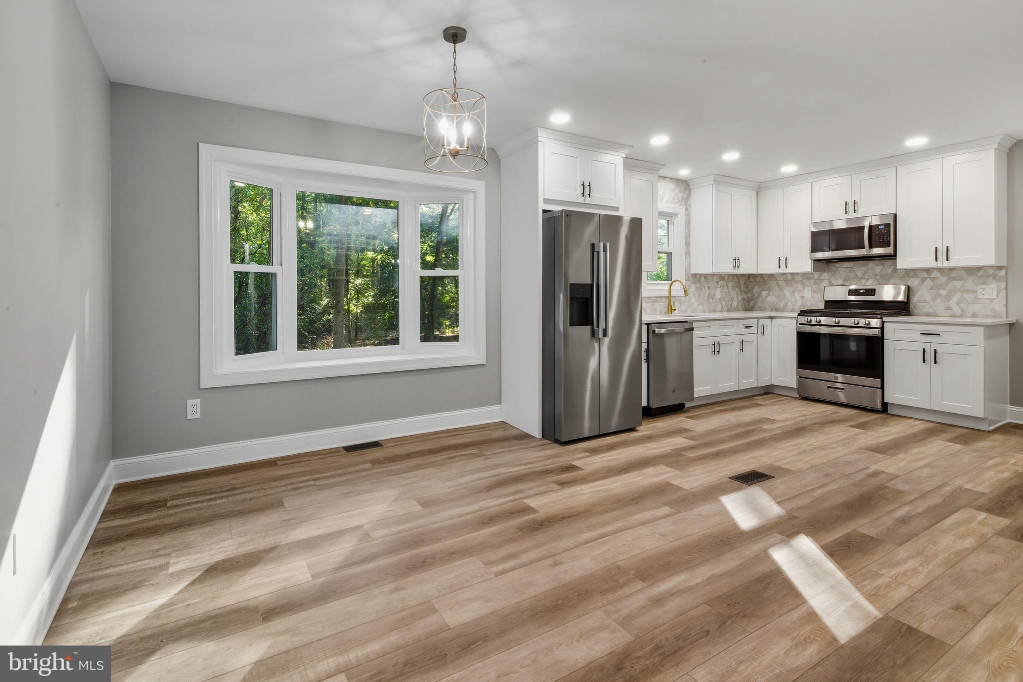 110 FOXFORD LANE