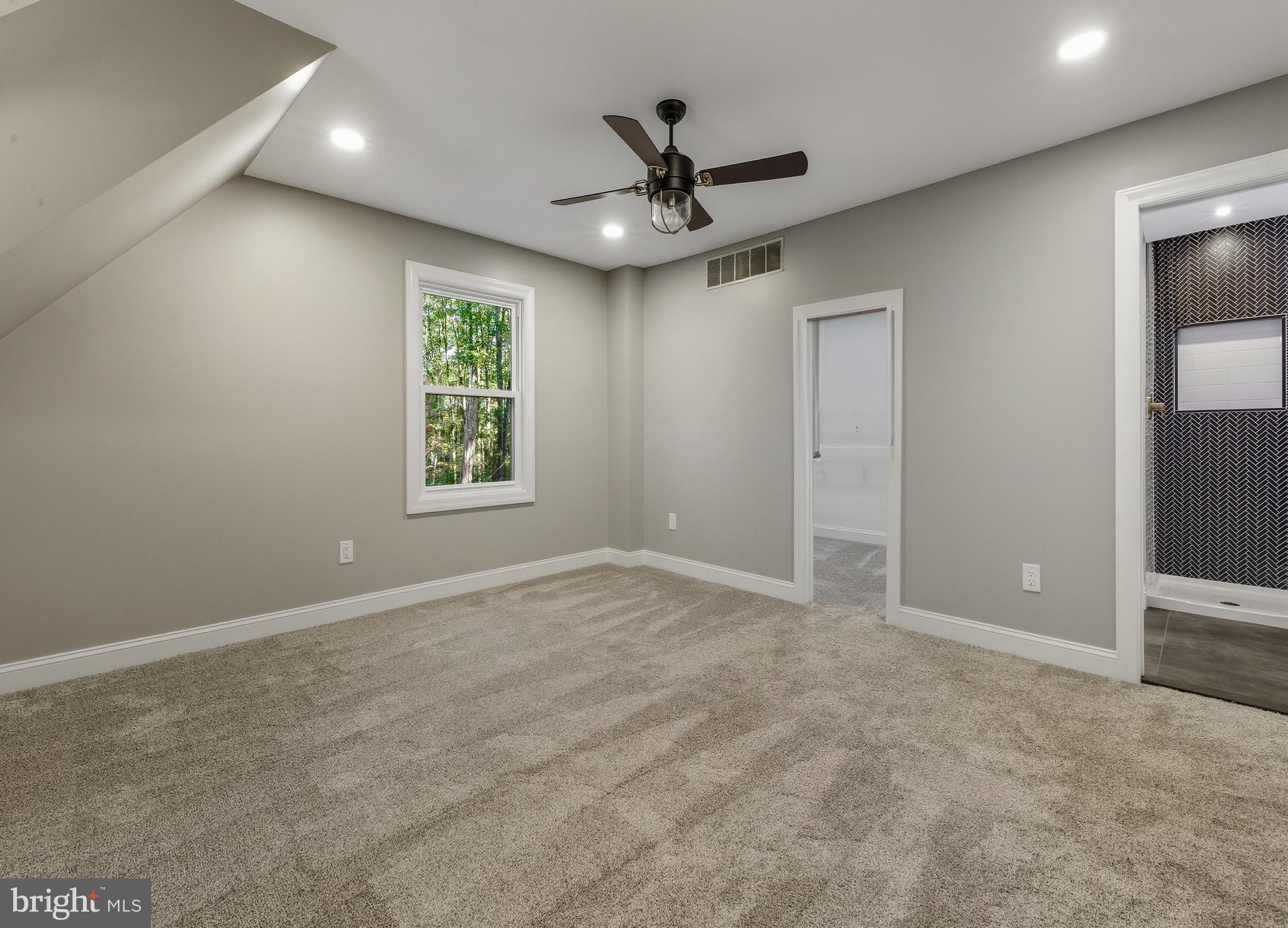 110 FOXFORD LANE