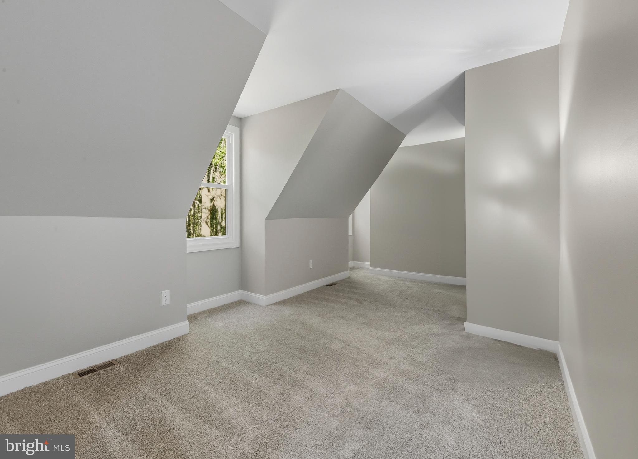 110 FOXFORD LANE