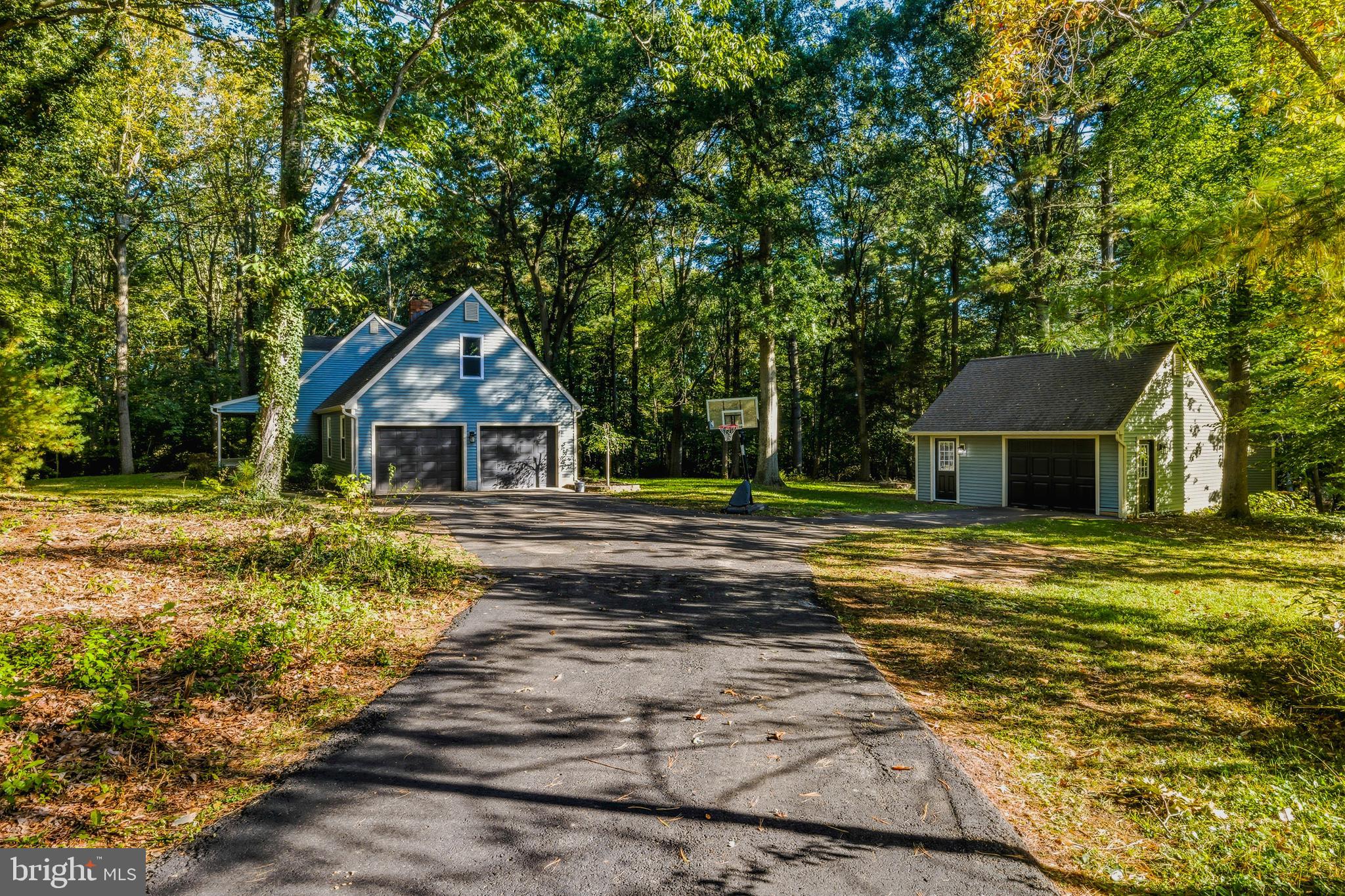 110 FOXFORD LANE
