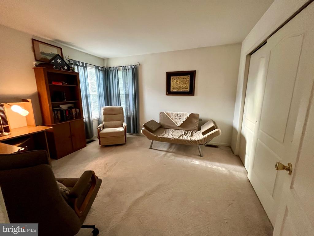 960 BUTLER DRIVE