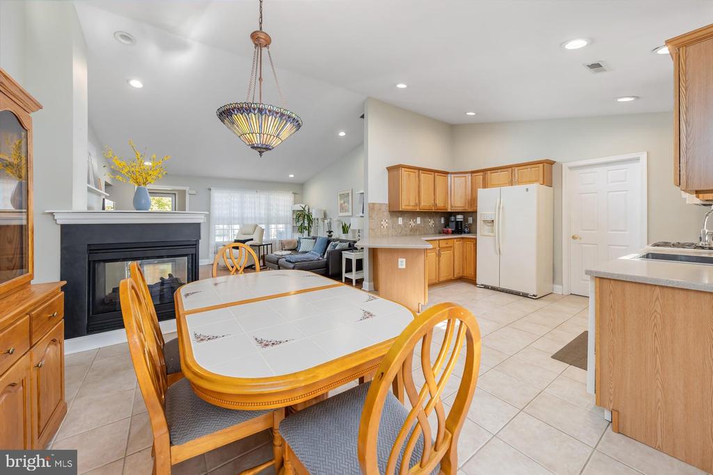 730 CHICKORY TRAIL
