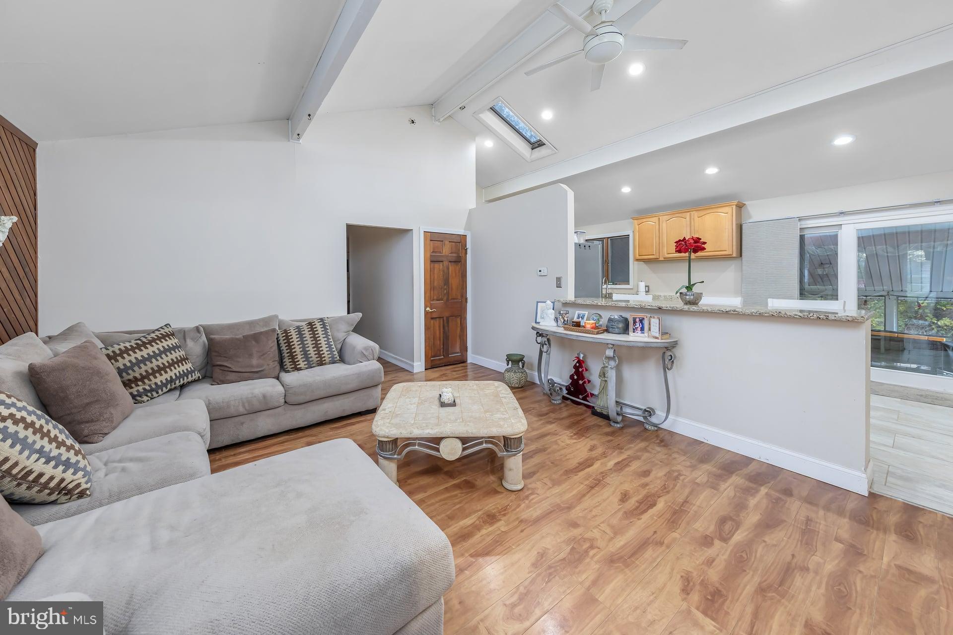 1228 BURLINGTON AVENUE