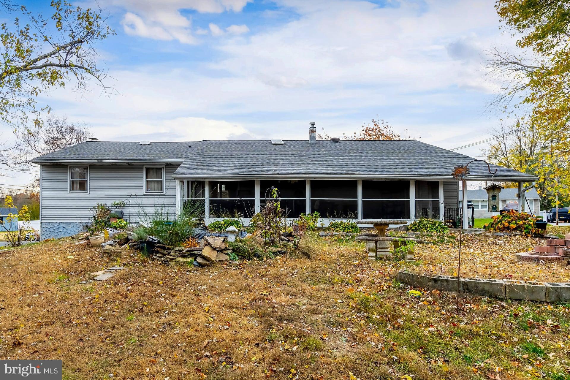 1228 BURLINGTON AVENUE