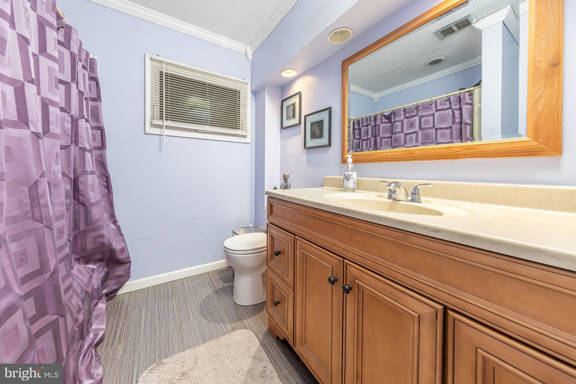 1228 BURLINGTON AVENUE