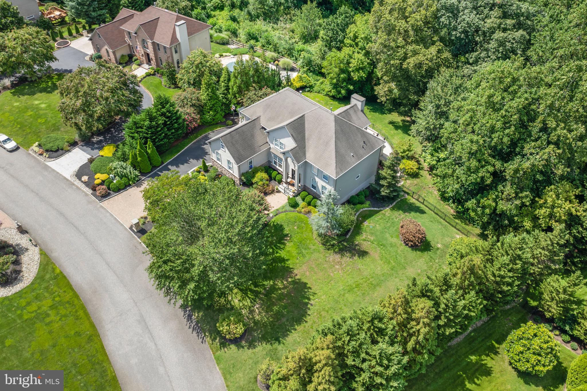 23 REGALS COURT