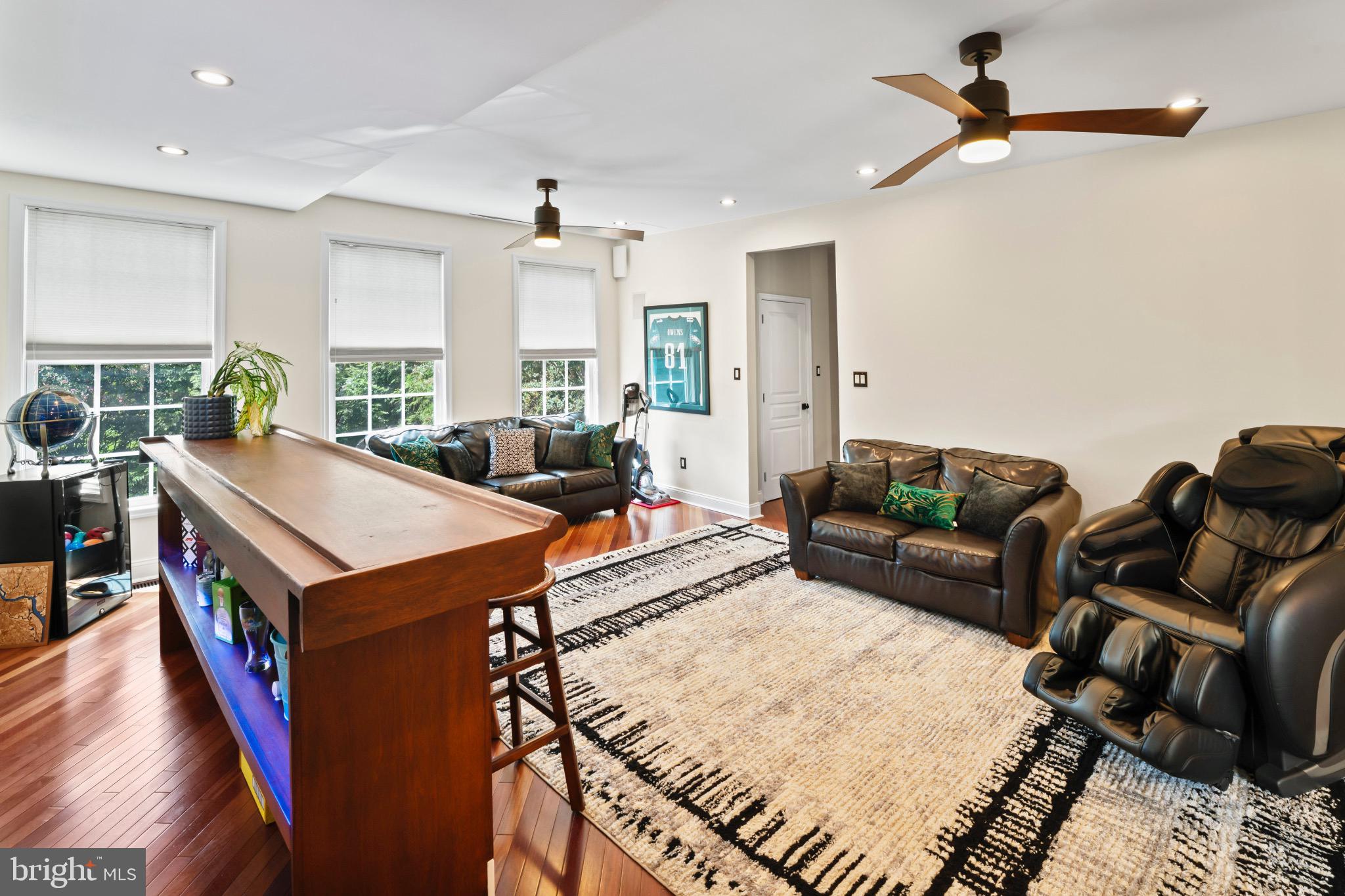 23 REGALS COURT