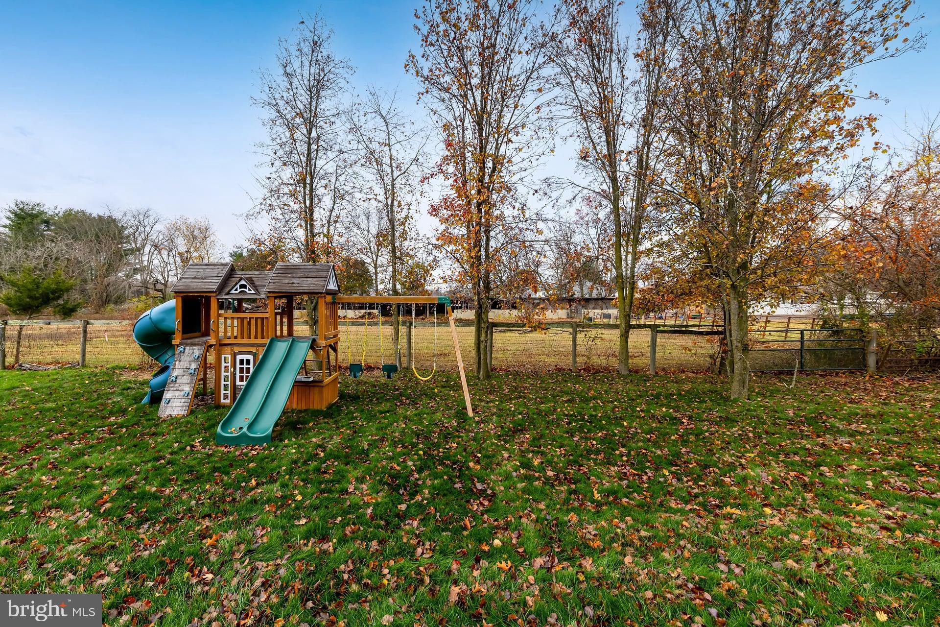 213 SPRING BEAUTY DRIVE