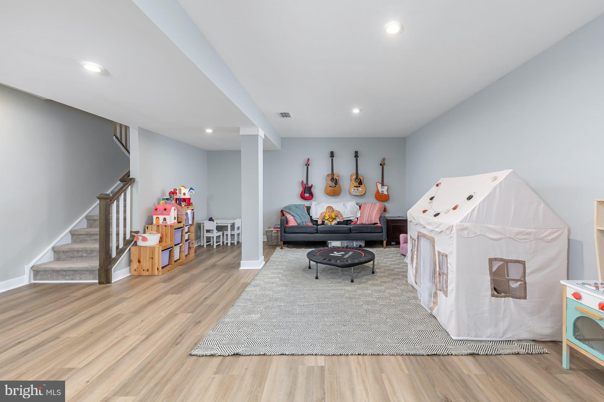 213 SPRING BEAUTY DRIVE