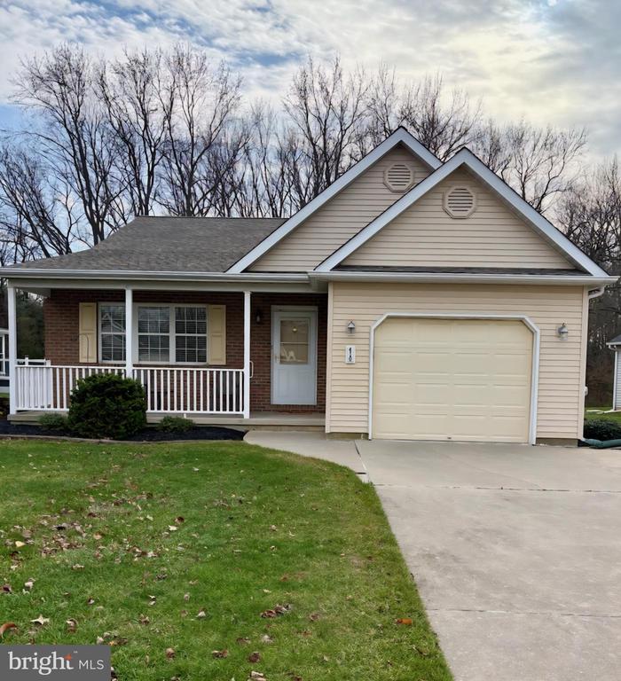 410 COUNTRY WAY