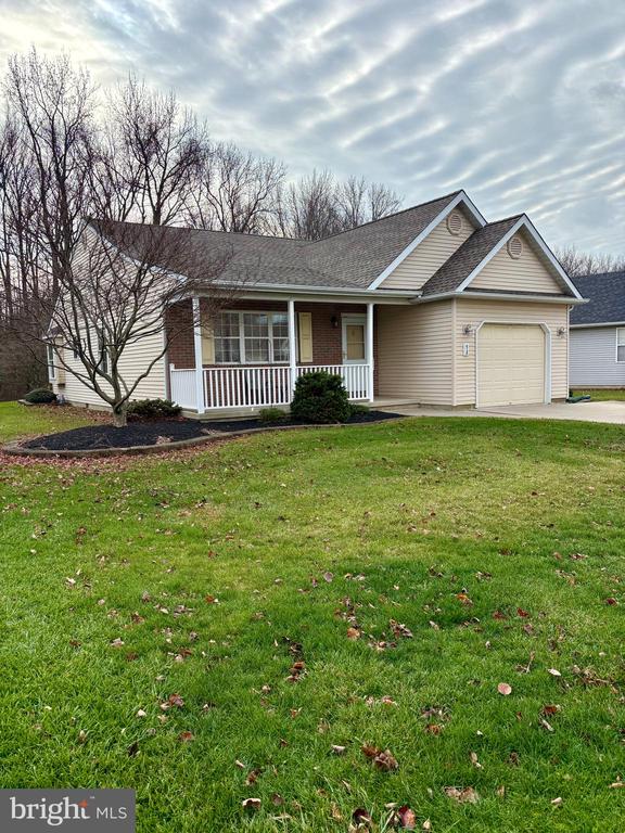 410 COUNTRY WAY
