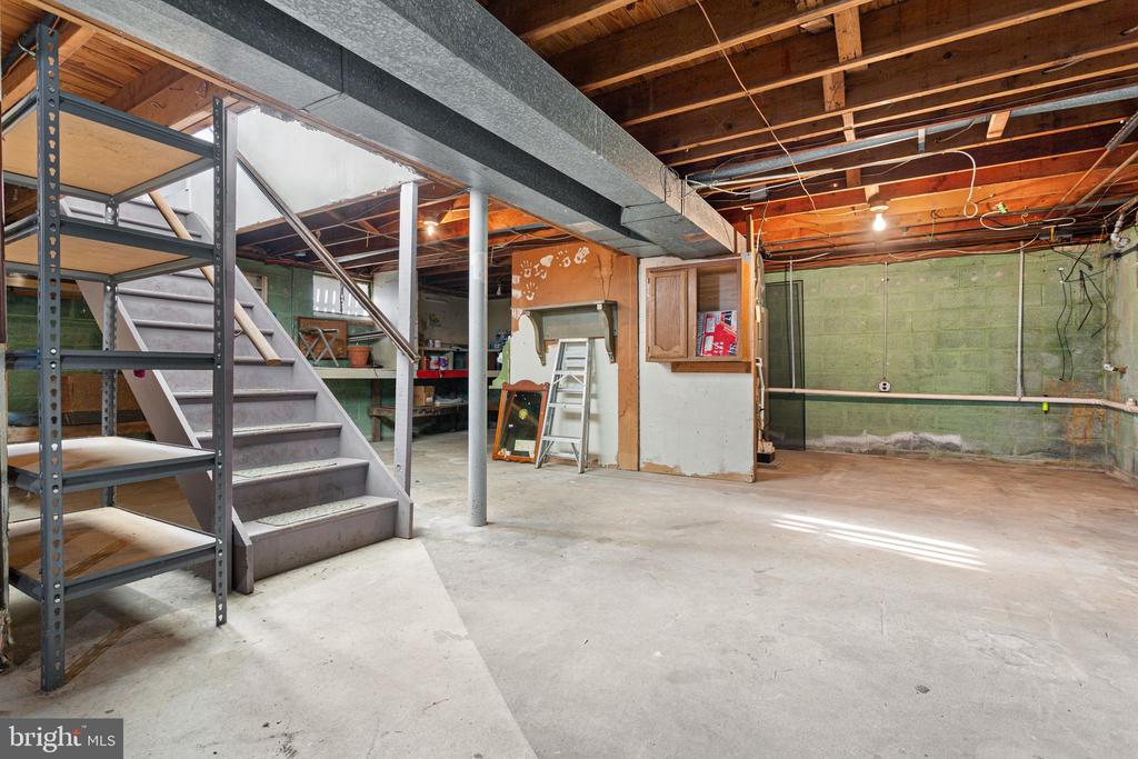 679 SANTA FE DRIVE