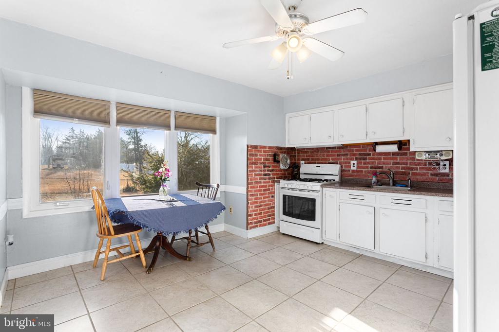 679 SANTA FE DRIVE