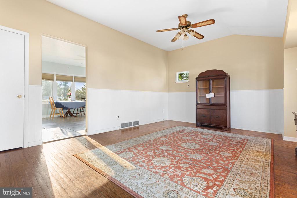 679 SANTA FE DRIVE