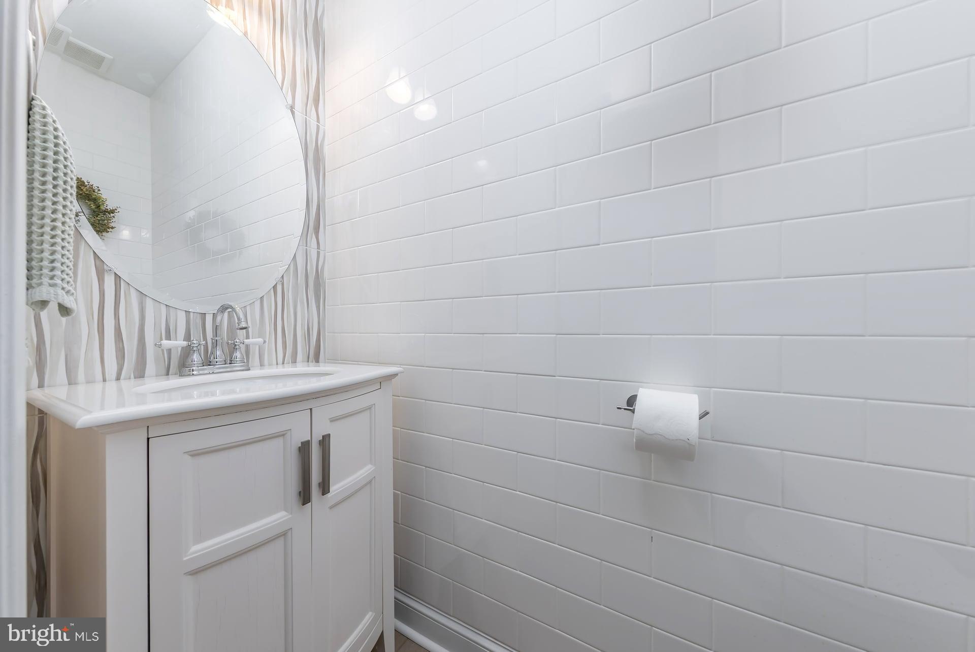 508 DEFRANCESCO CIRCLE