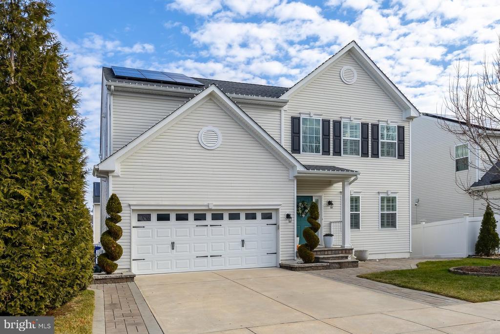 508 DEFRANCESCO CIRCLE