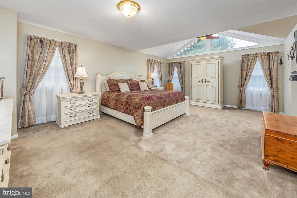 761 RATTLING RUN ROAD