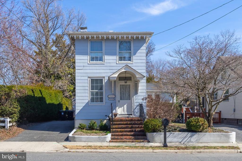37 N MAIN STREET