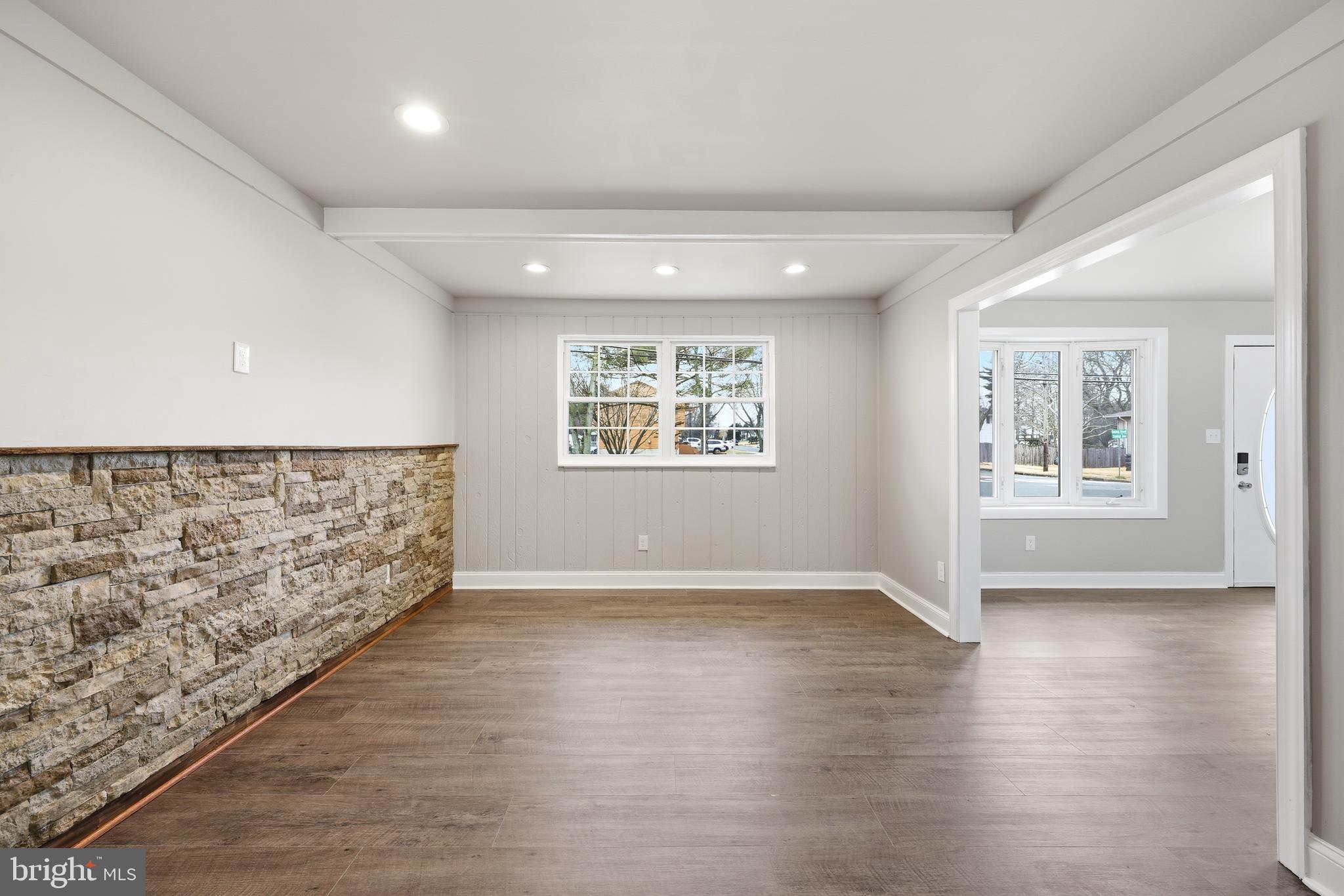 203 CENTRAL AVENUE