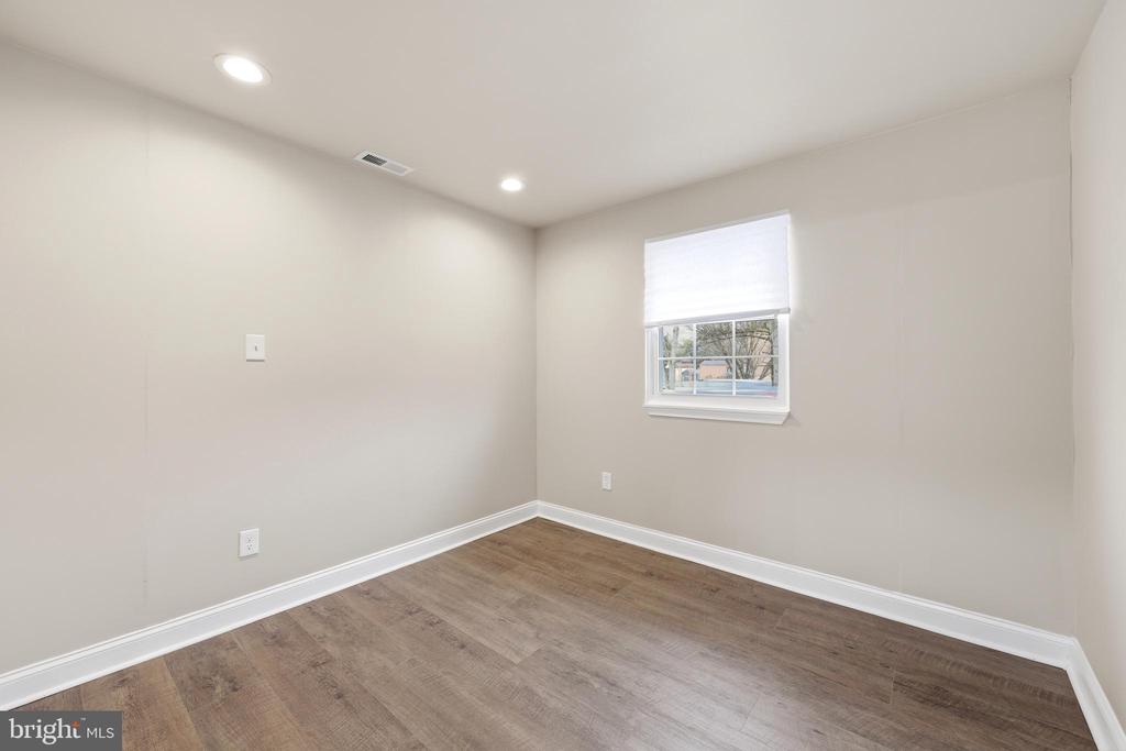 203 CENTRAL AVENUE