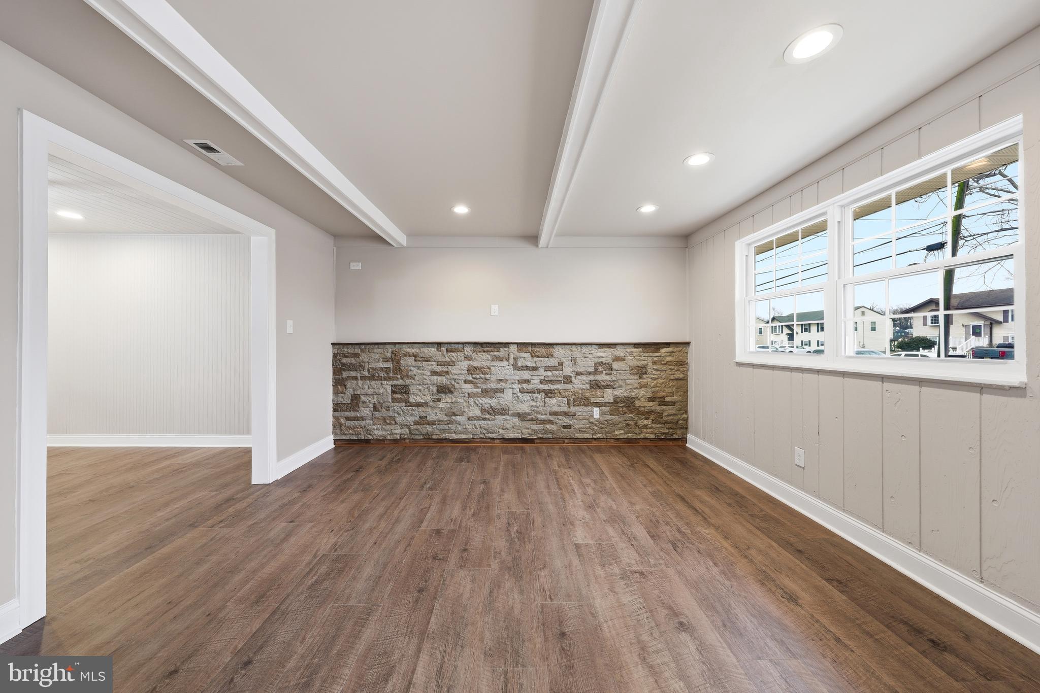 203 CENTRAL AVENUE