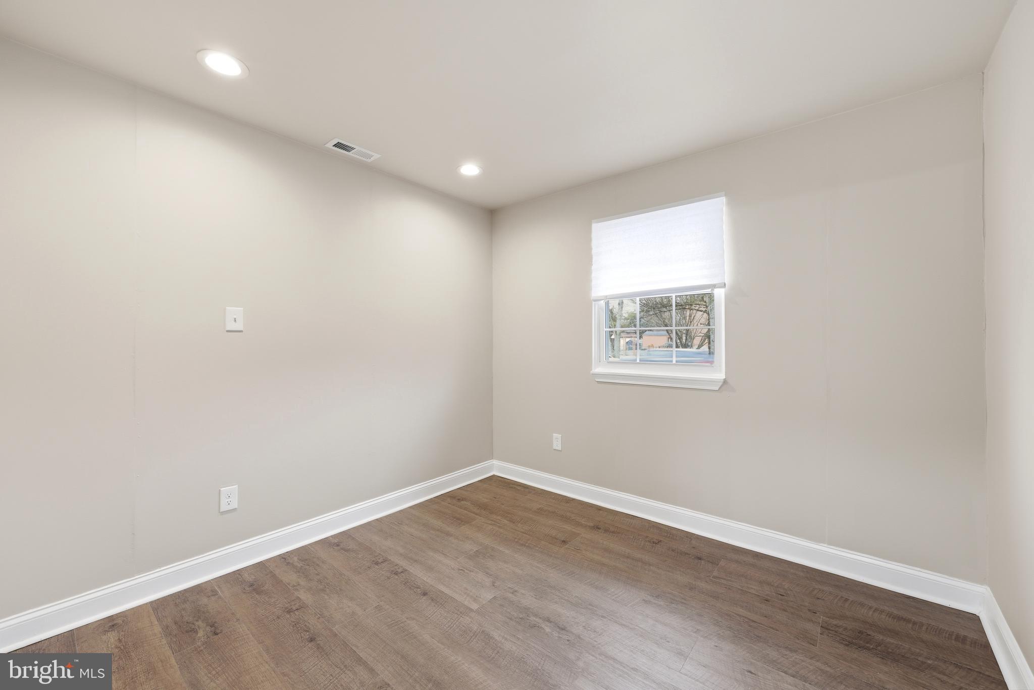 203 CENTRAL AVENUE