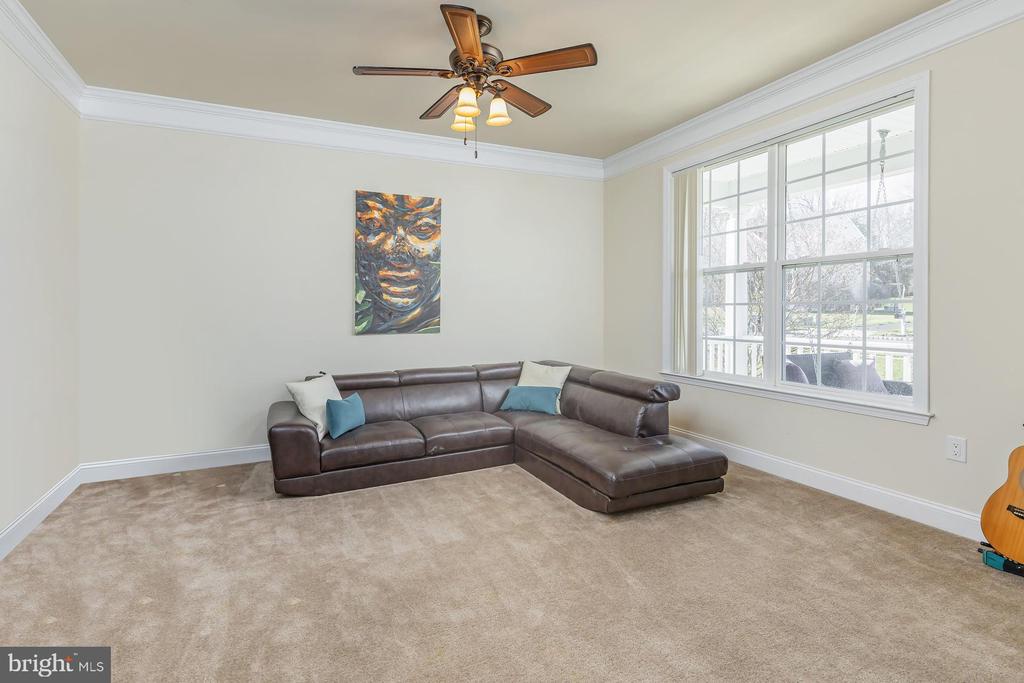 205 WINTERWOOD LANE