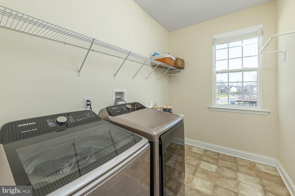 205 WINTERWOOD LANE