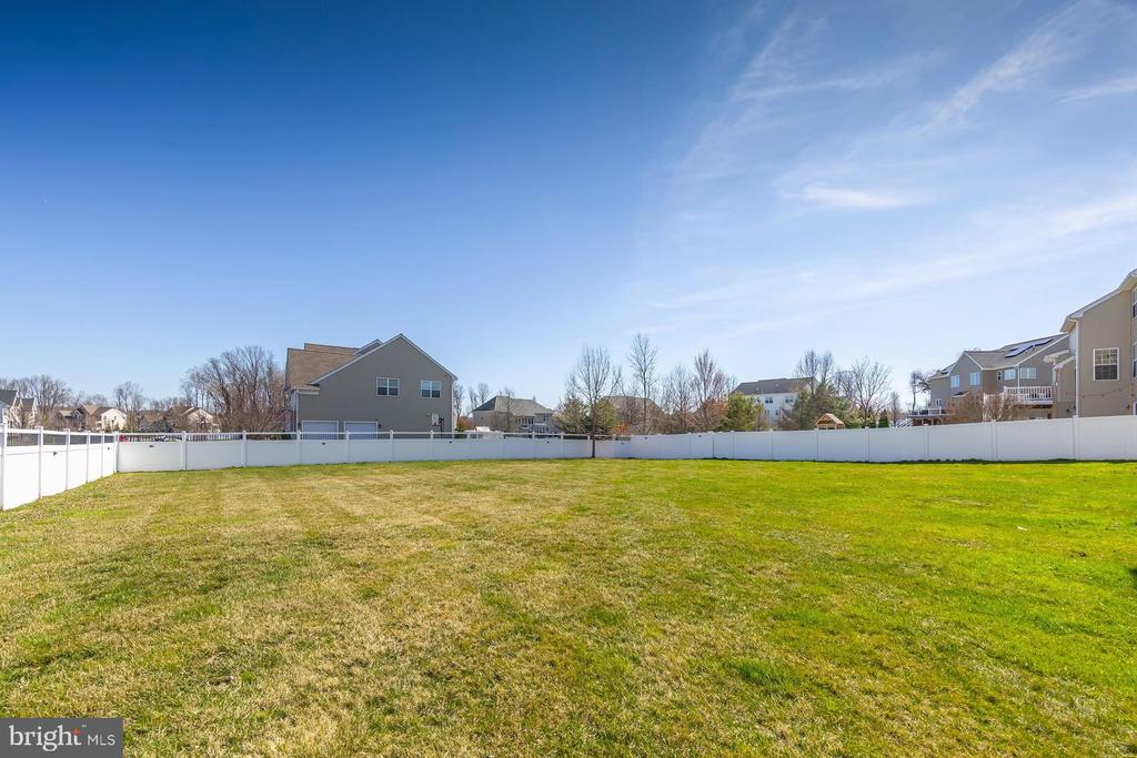 205 WINTERWOOD LANE
