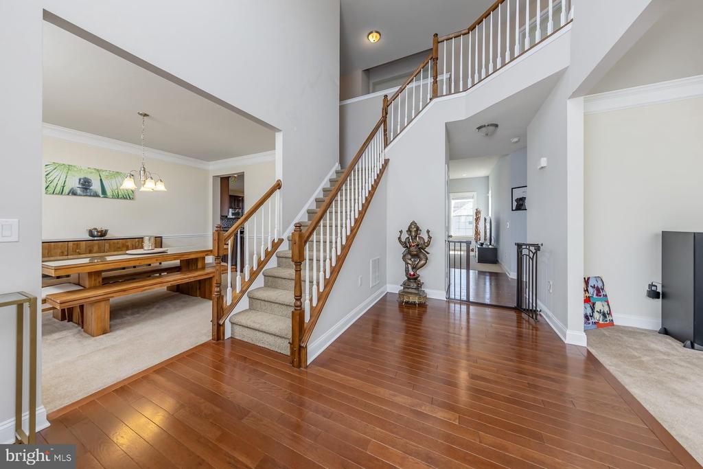 205 WINTERWOOD LANE