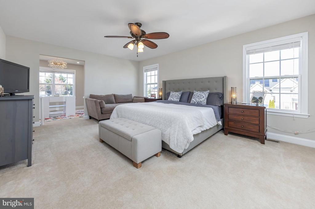 205 WINTERWOOD LANE