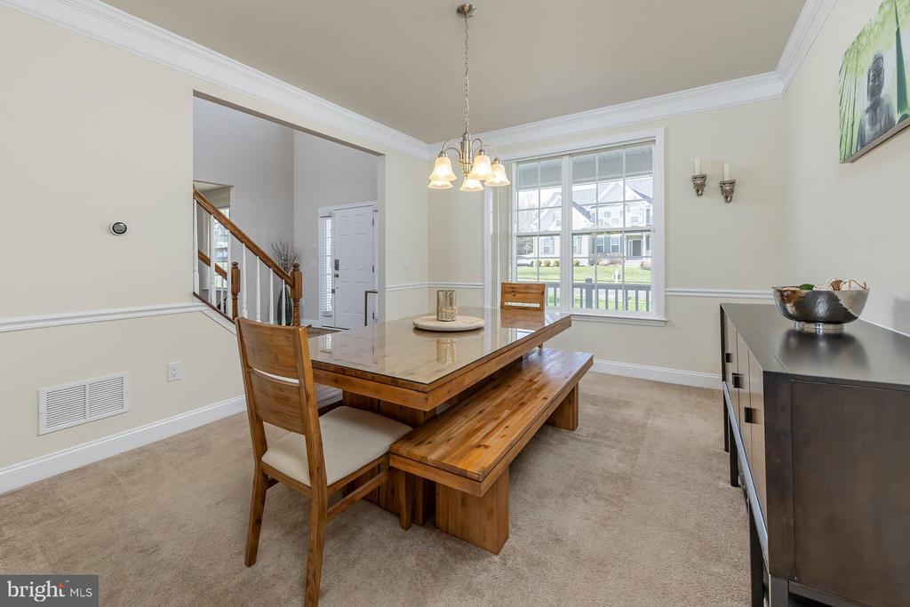 205 WINTERWOOD LANE
