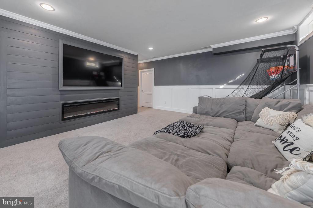 204 BRODIE COURT
