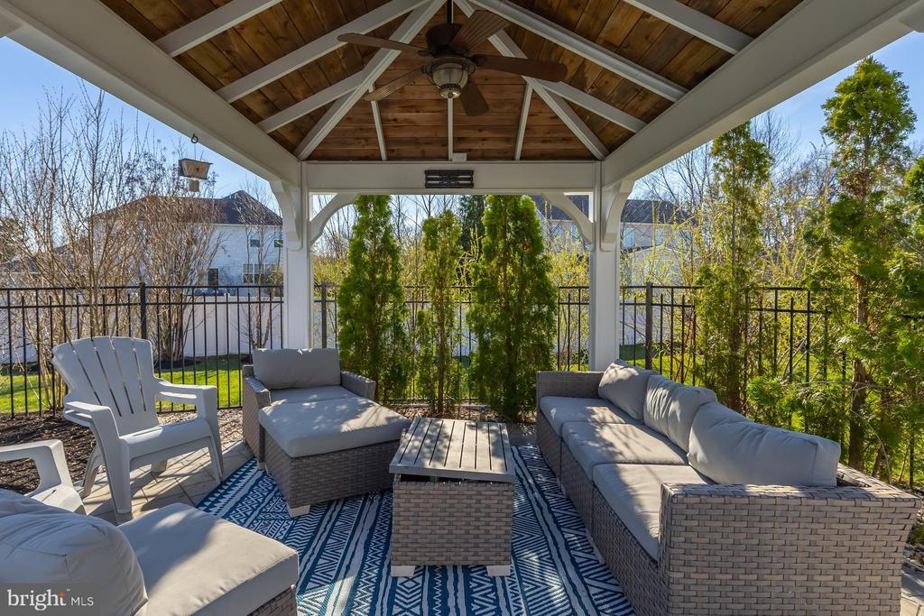 204 BRODIE COURT