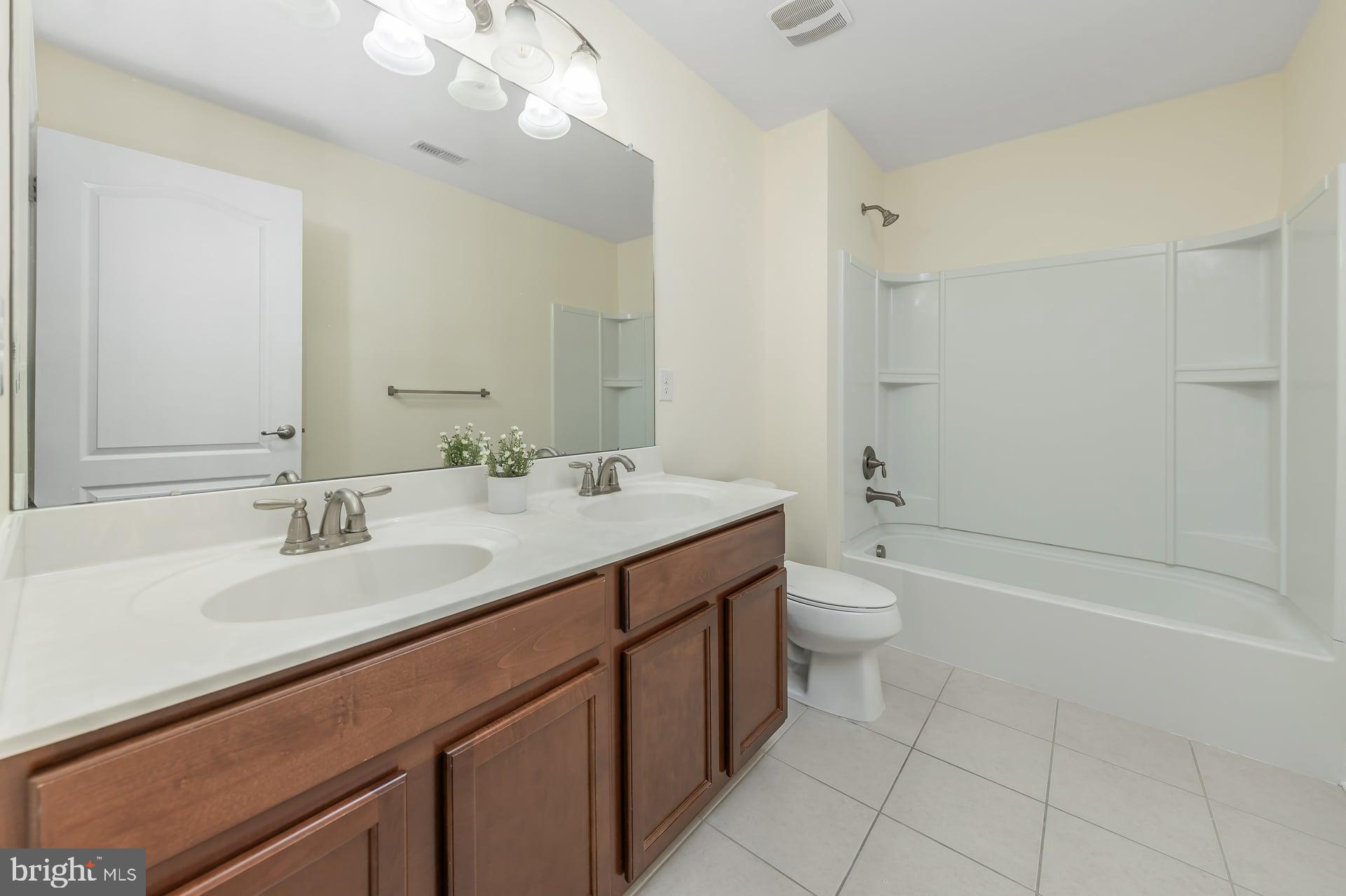 207 MARIA ELENA DRIVE