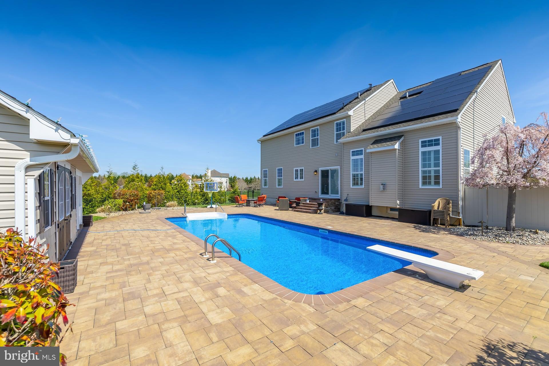 207 MARIA ELENA DRIVE