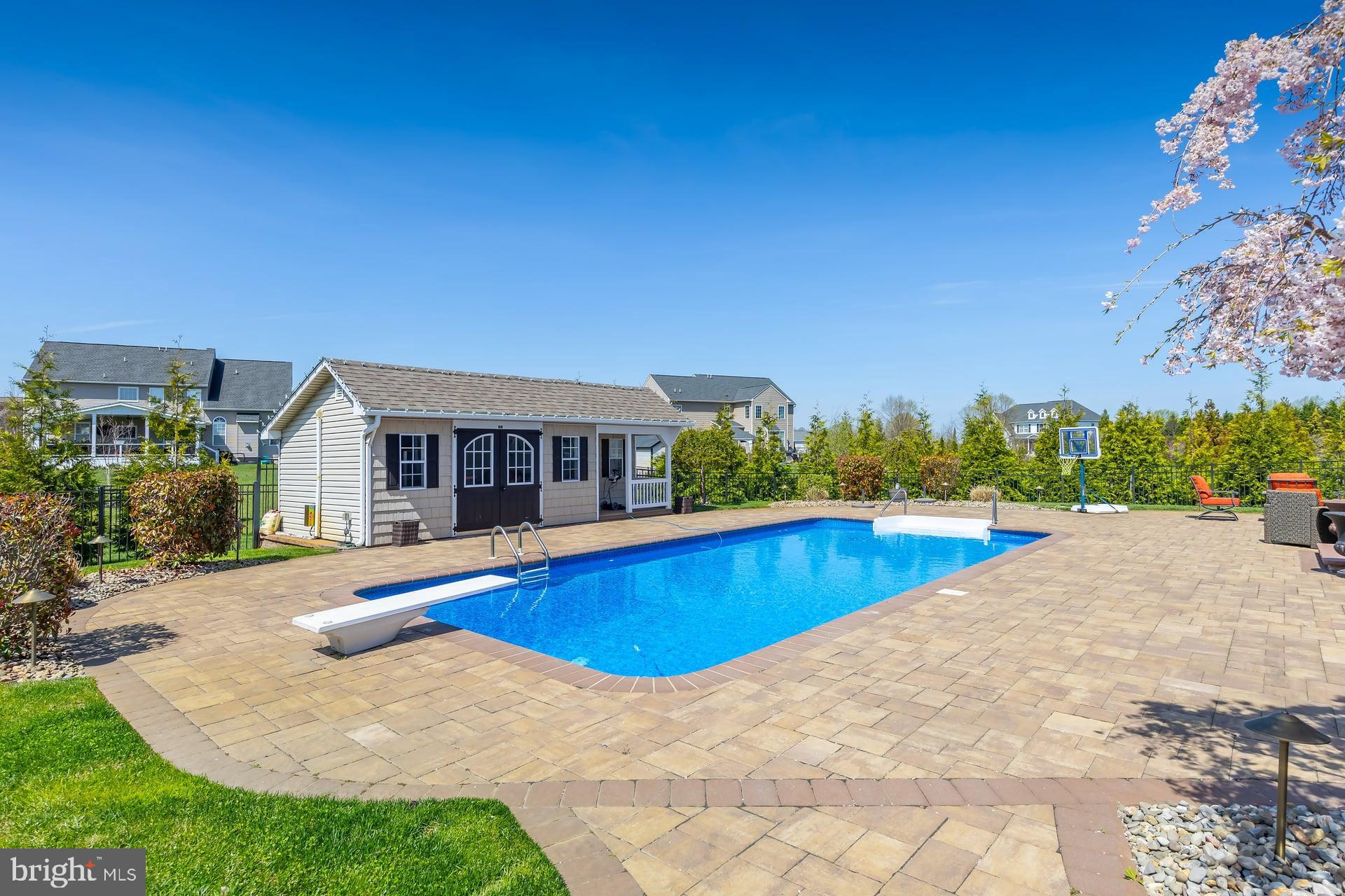 207 MARIA ELENA DRIVE