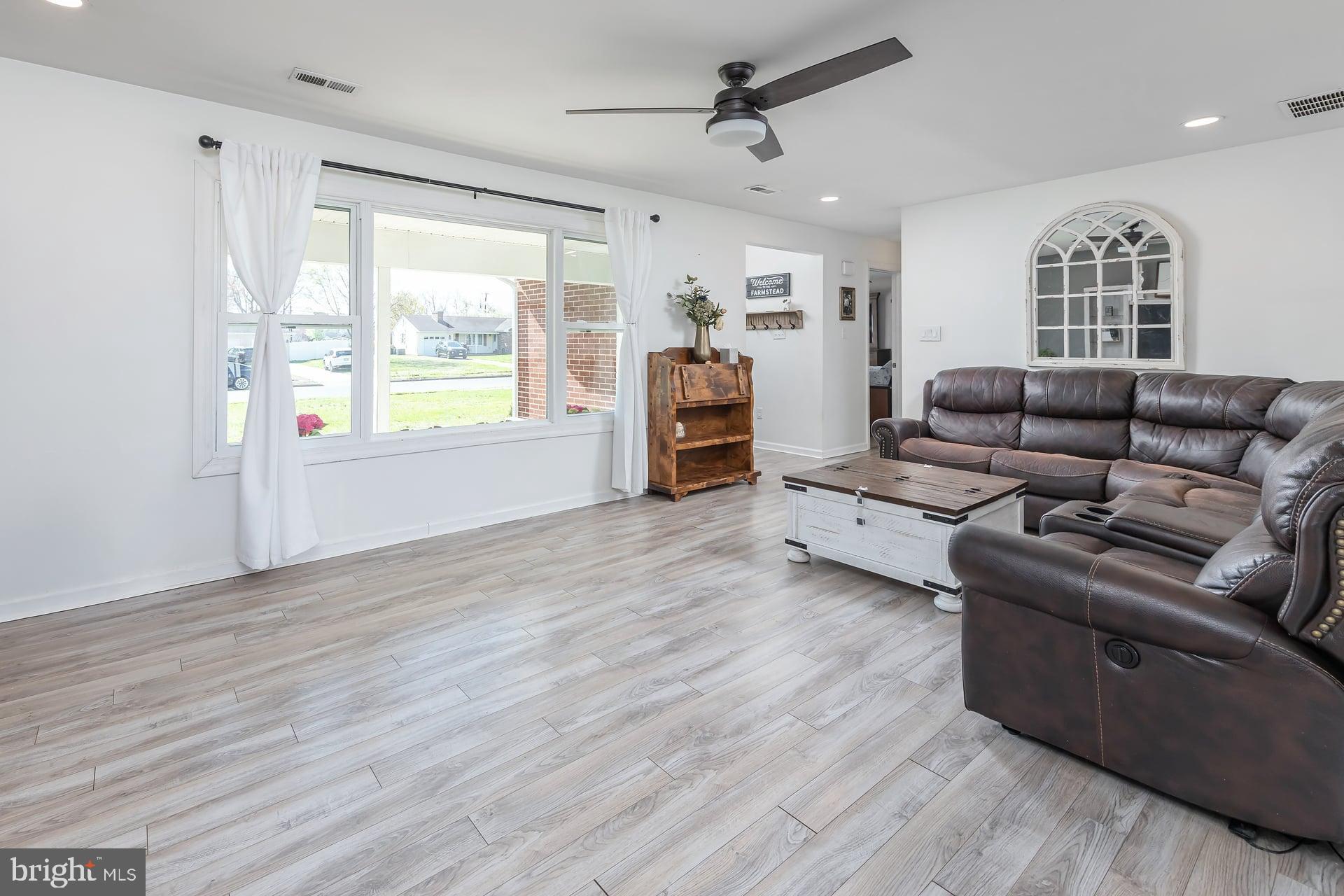 427 BIRCH DRIVE