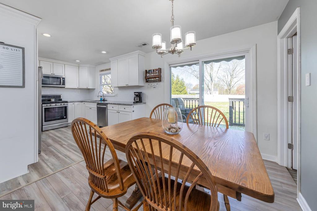 427 BIRCH DRIVE