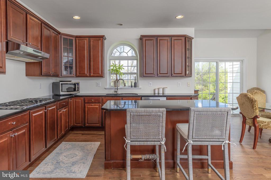 211 SHIVERS RUN COURT