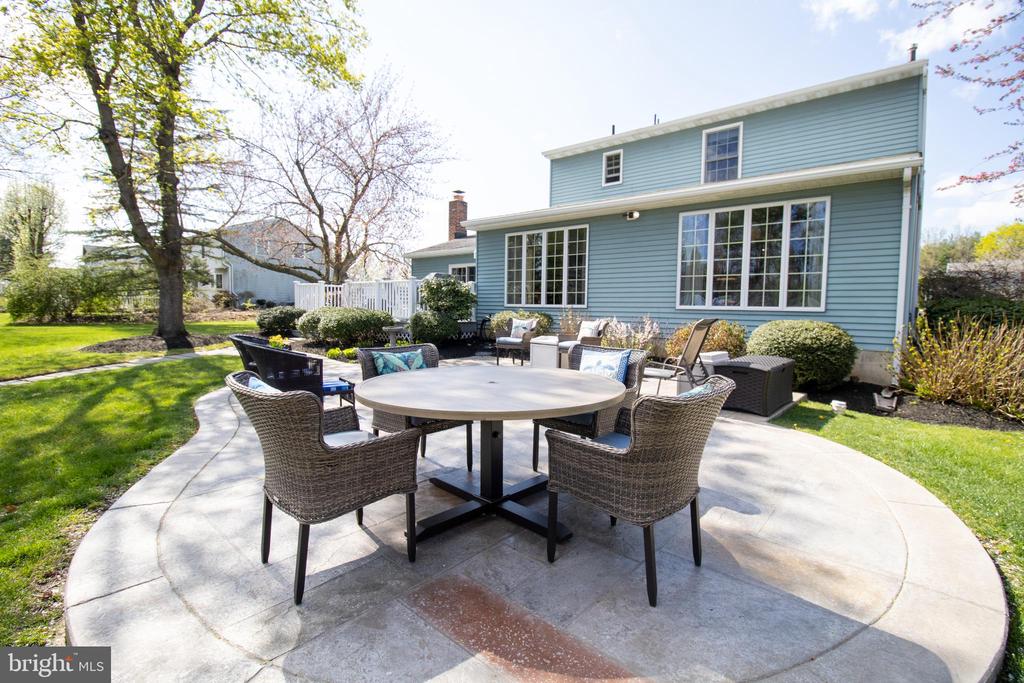 226 FAWN MEADOWS DRIVE