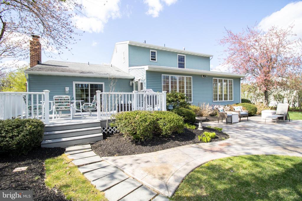 226 FAWN MEADOWS DRIVE