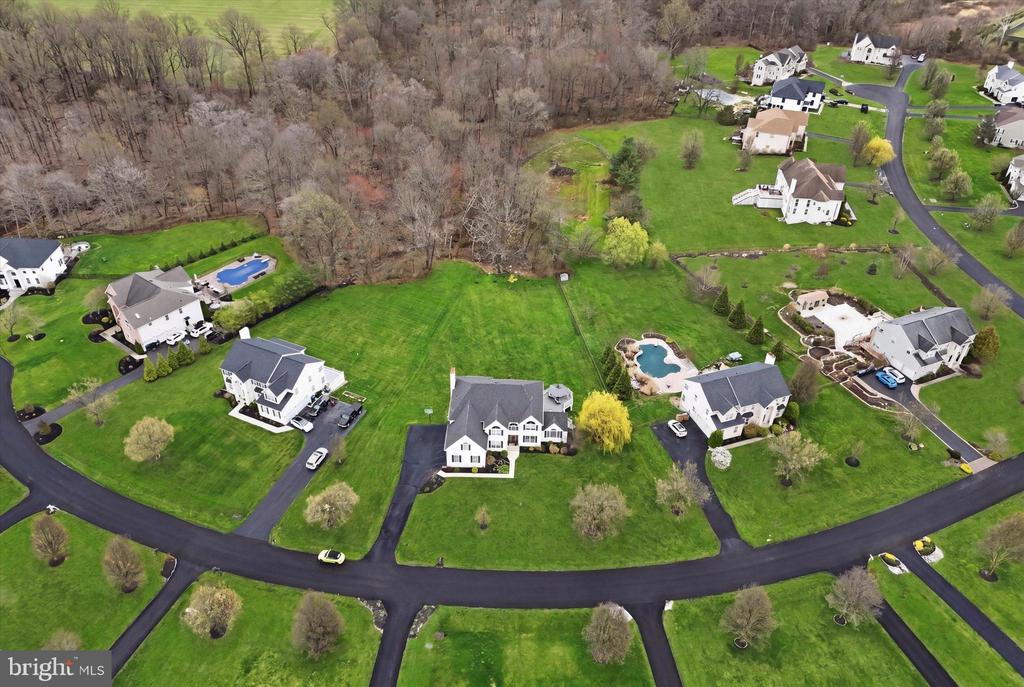 208 SHIVERS RUN COURT