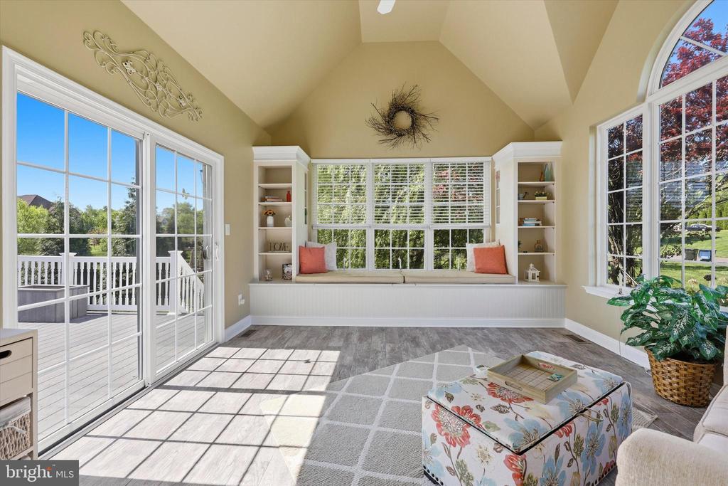208 SHIVERS RUN COURT