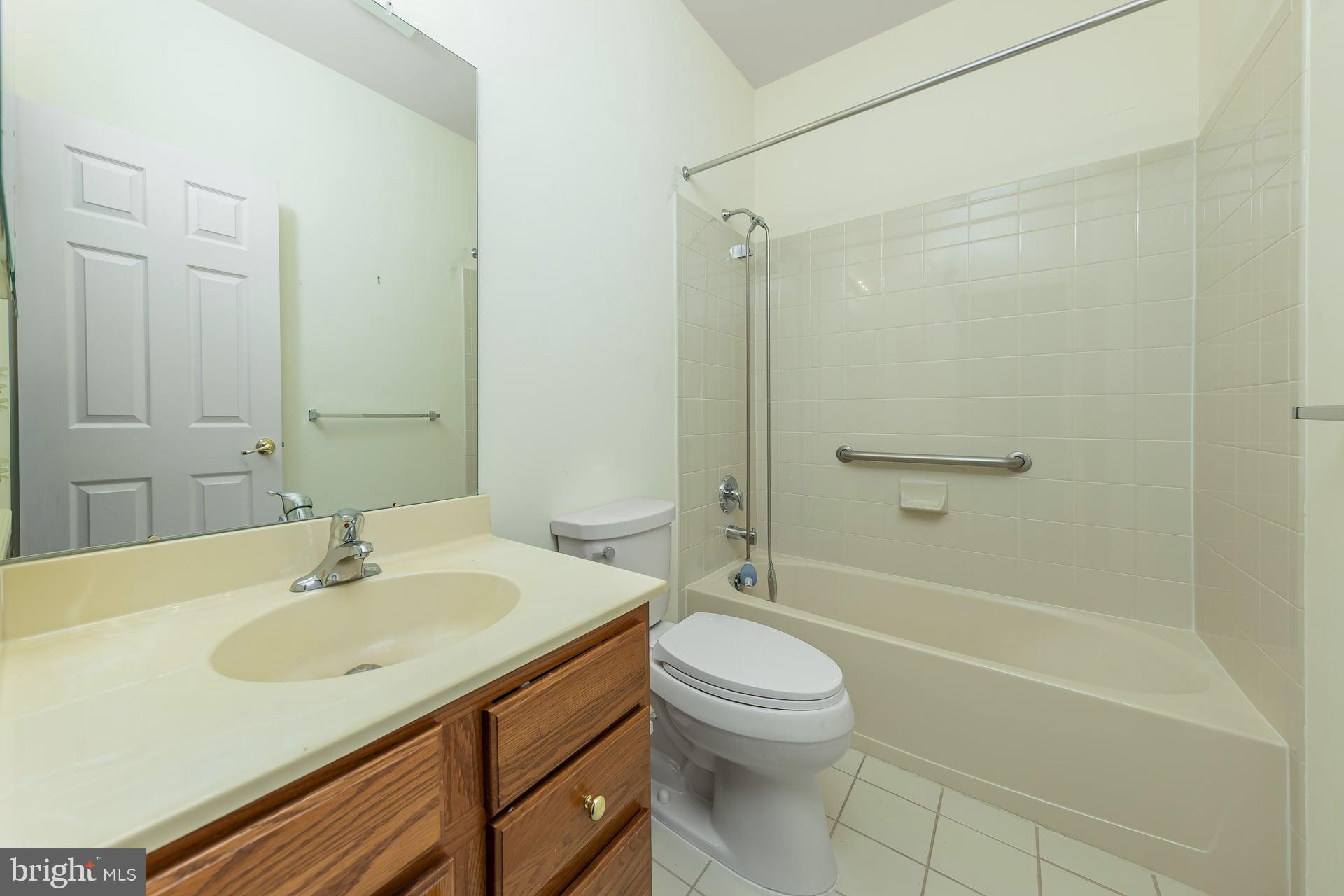 2 QUINTON COURT