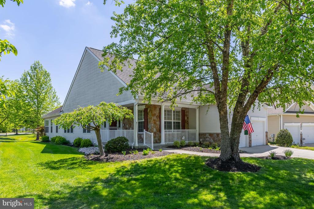 2 QUINTON COURT