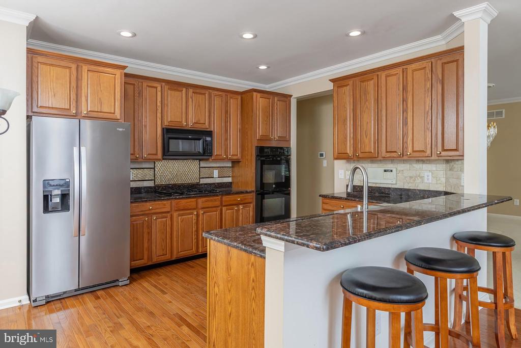 2 QUINTON COURT